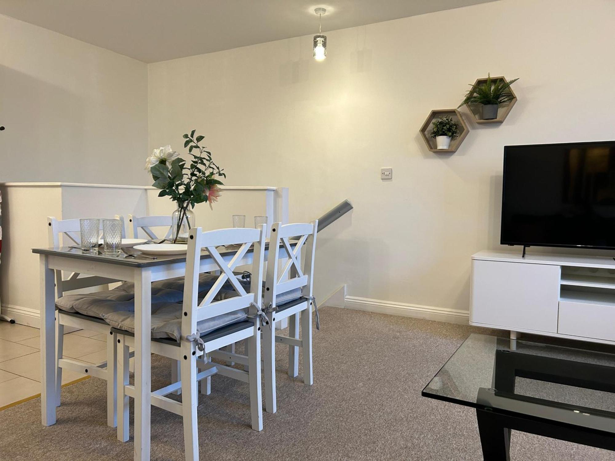Lovely Serviced Apartment, Free Parking, Oksford Zewnętrze zdjęcie