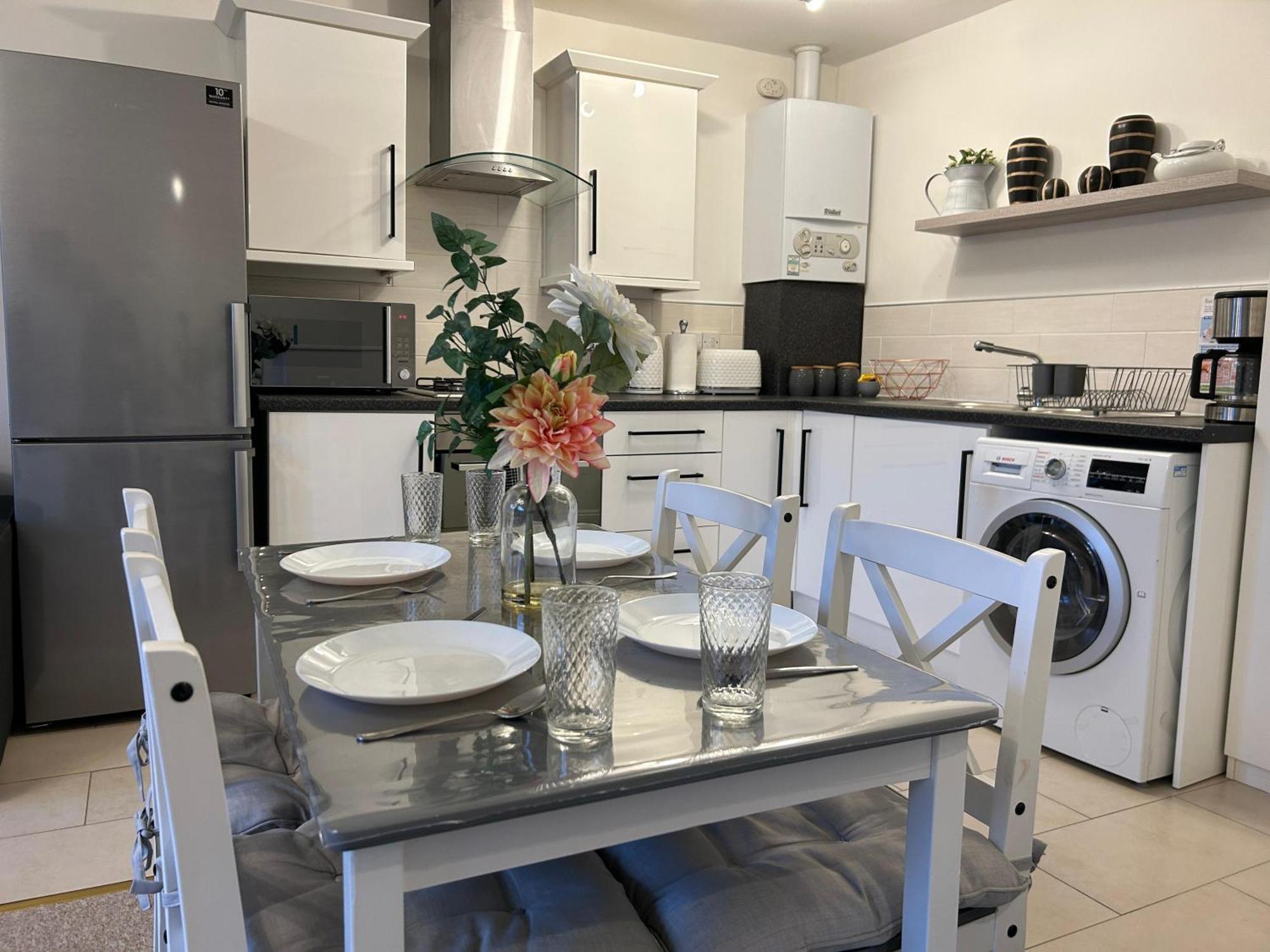 Lovely Serviced Apartment, Free Parking, Oksford Zewnętrze zdjęcie